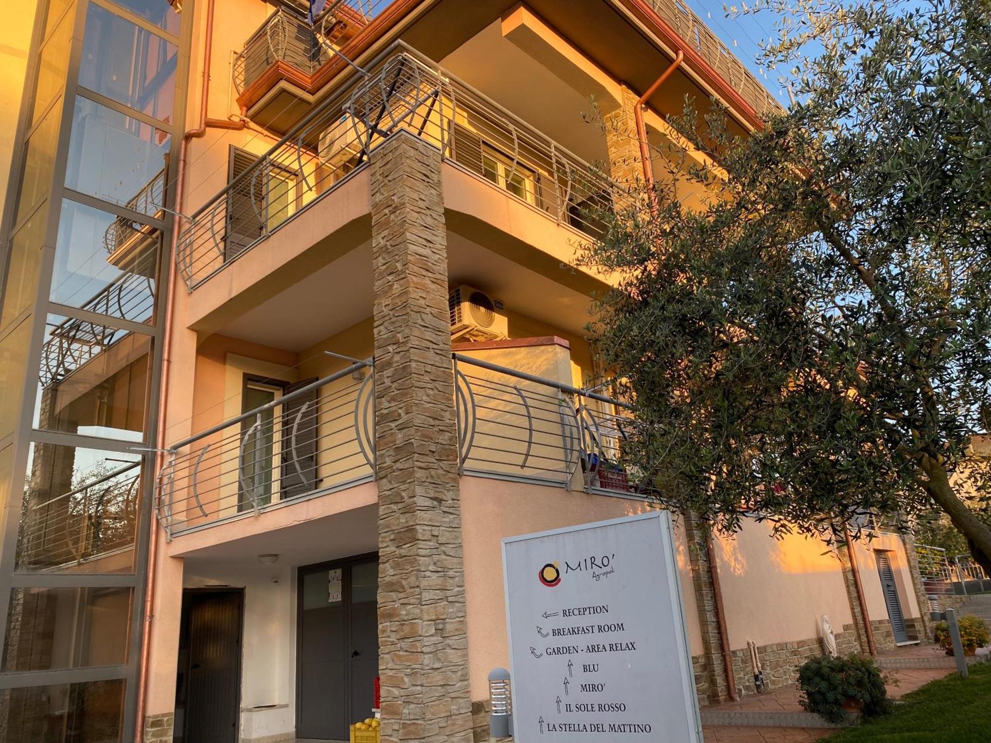 Miro' Agropoli Bed and Breakfast Eksteriør billede