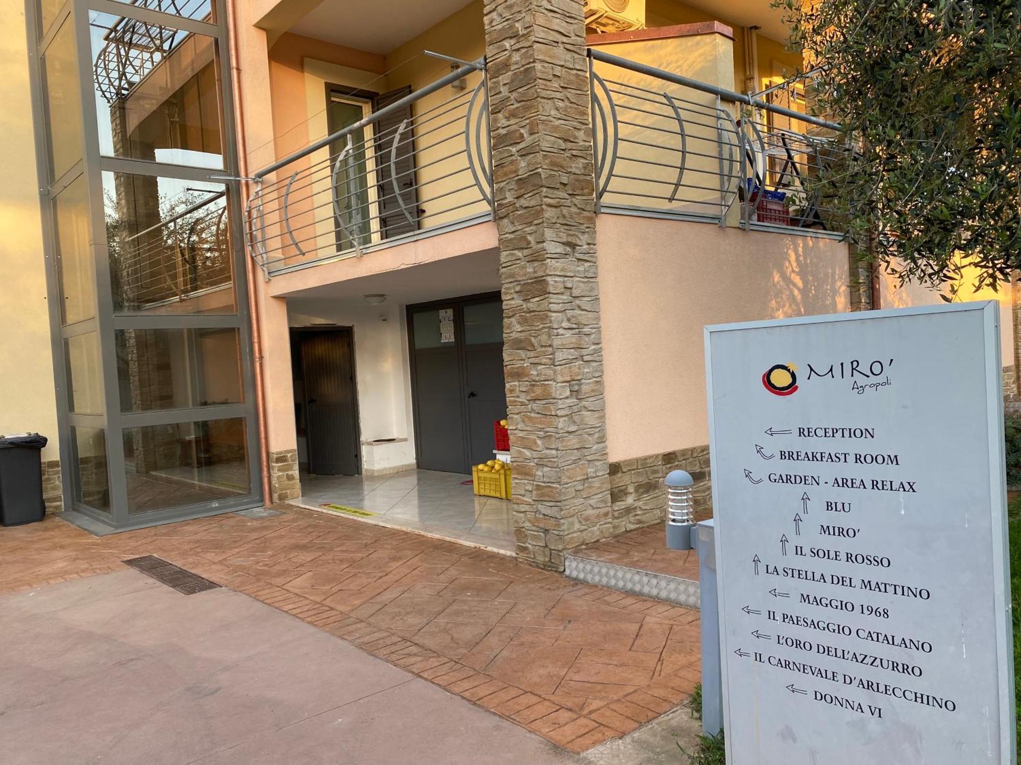 Miro' Agropoli Bed and Breakfast Eksteriør billede